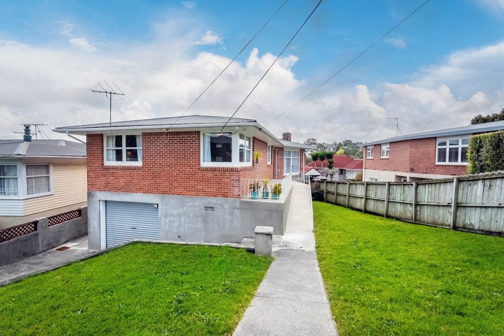 58 Elliott Avenue, Bayview, Auckland - Carousel 1
