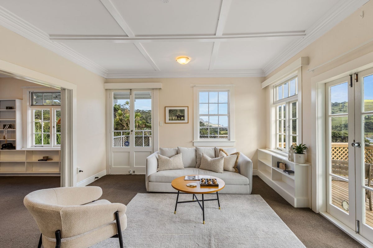 158 Bethells Road, Henderson - Carousel 2