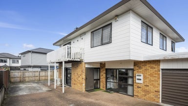2/10 Regent Street, Papatoetoe, Auckland - Carousel 1