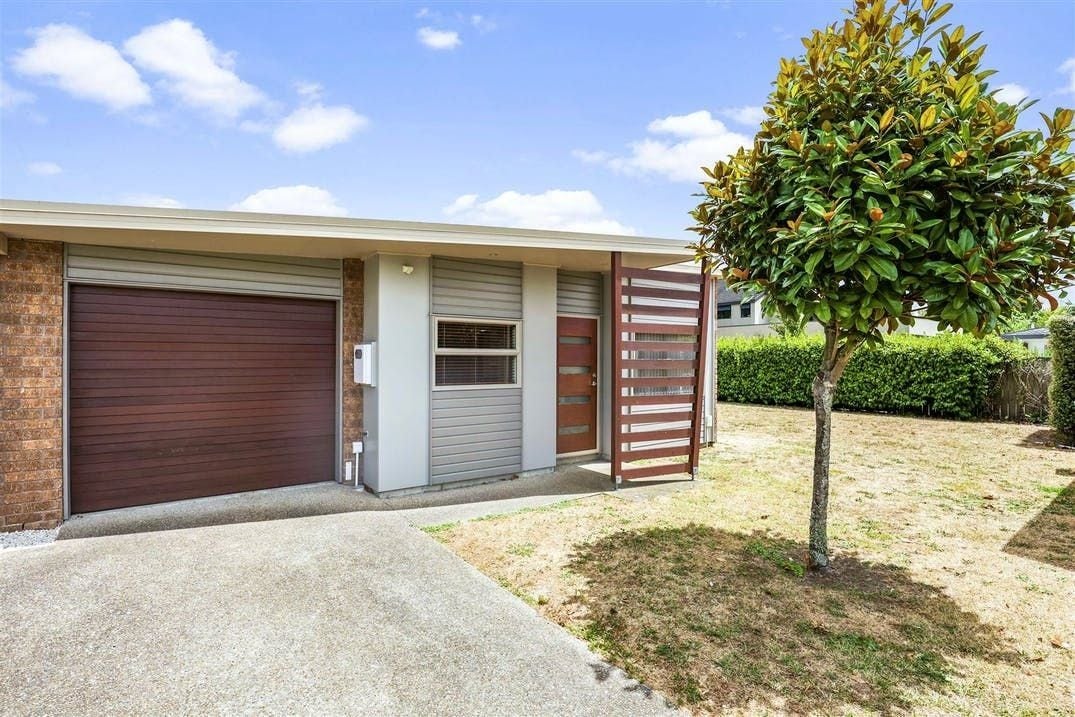 27/46 Peachgrove Road, Hamilton East, Hamilton - Carousel 1