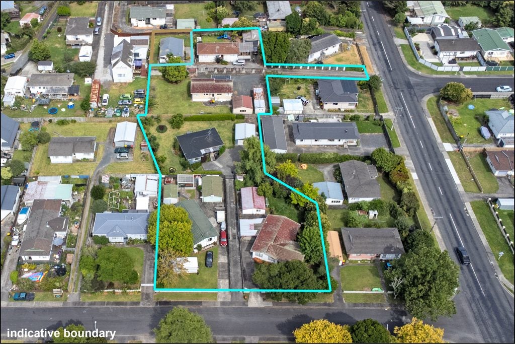 3 Lipton Grove, Opaheke, Papakura - Carousel 1