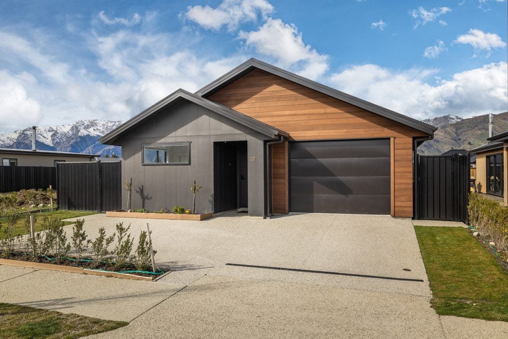 27 Dunn Street, LAKE HAWEA - Carousel 21