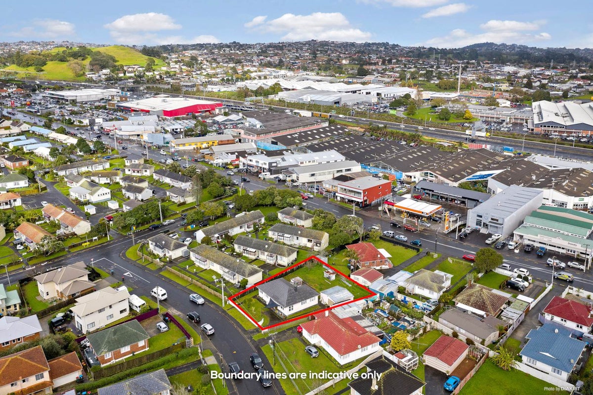 2 William Blofield Avenue, Wesley, Auckland - Carousel 2