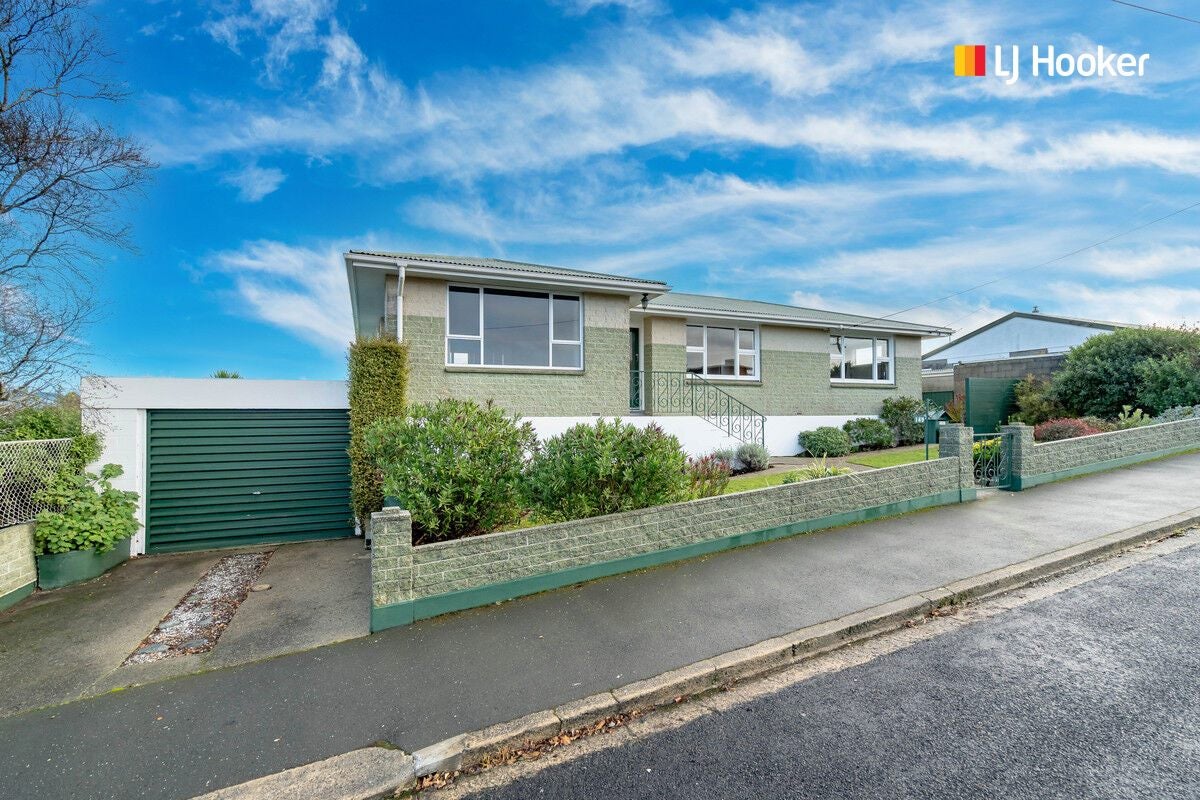 149 Belford Street, Waverley, Dunedin - Carousel 1