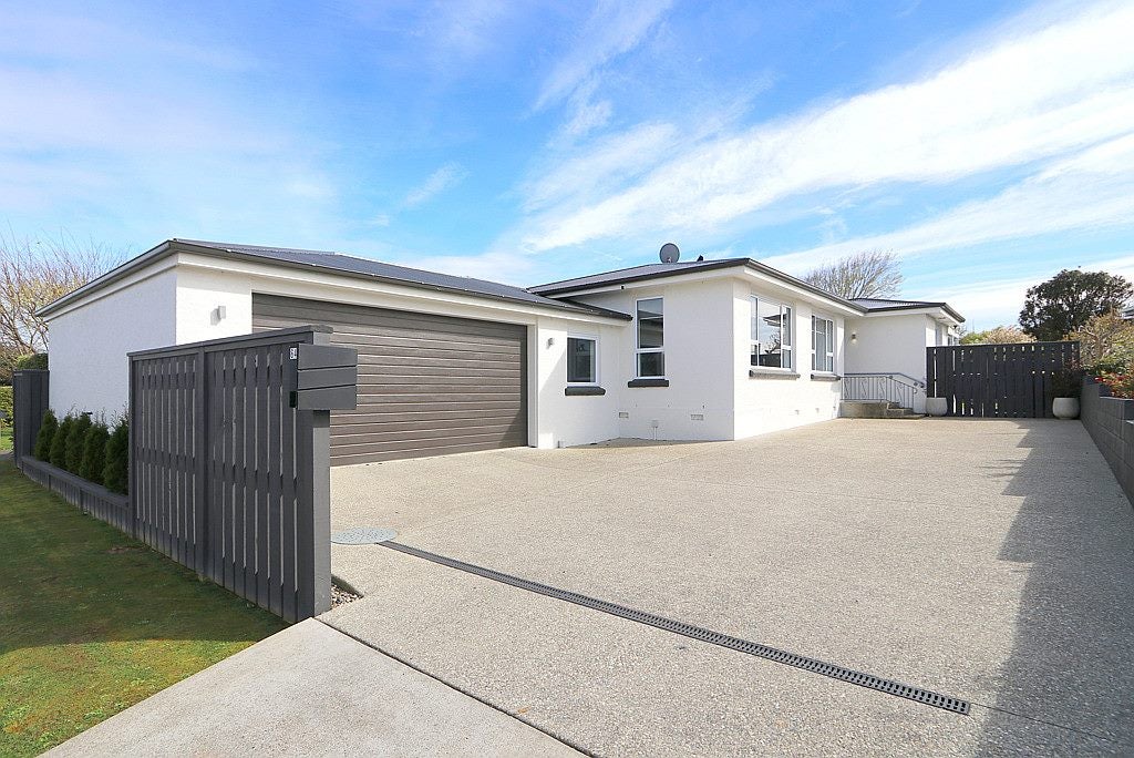 64 Helmsdale Street, Waverley, Invercargill - Carousel 1