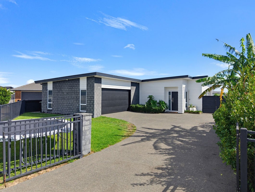 48 Cupples Street, Papamoa Beach, Papamoa - Carousel 1