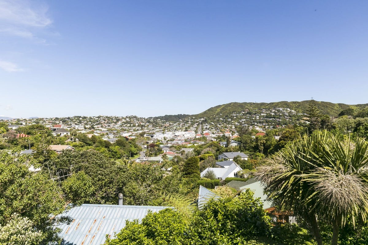 49A Cornford Street, Karori, Wellington - Carousel 2
