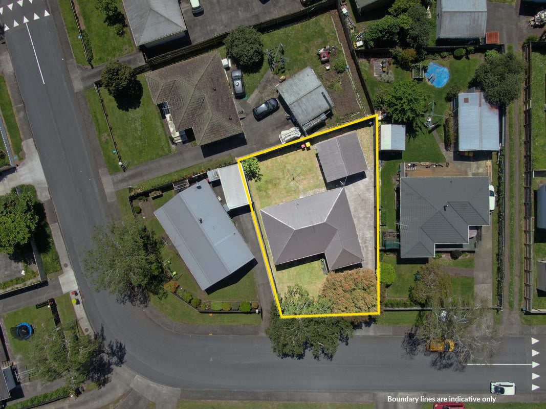 1/27 Tairere Crescent, Rosehill, Papakura - Carousel 21