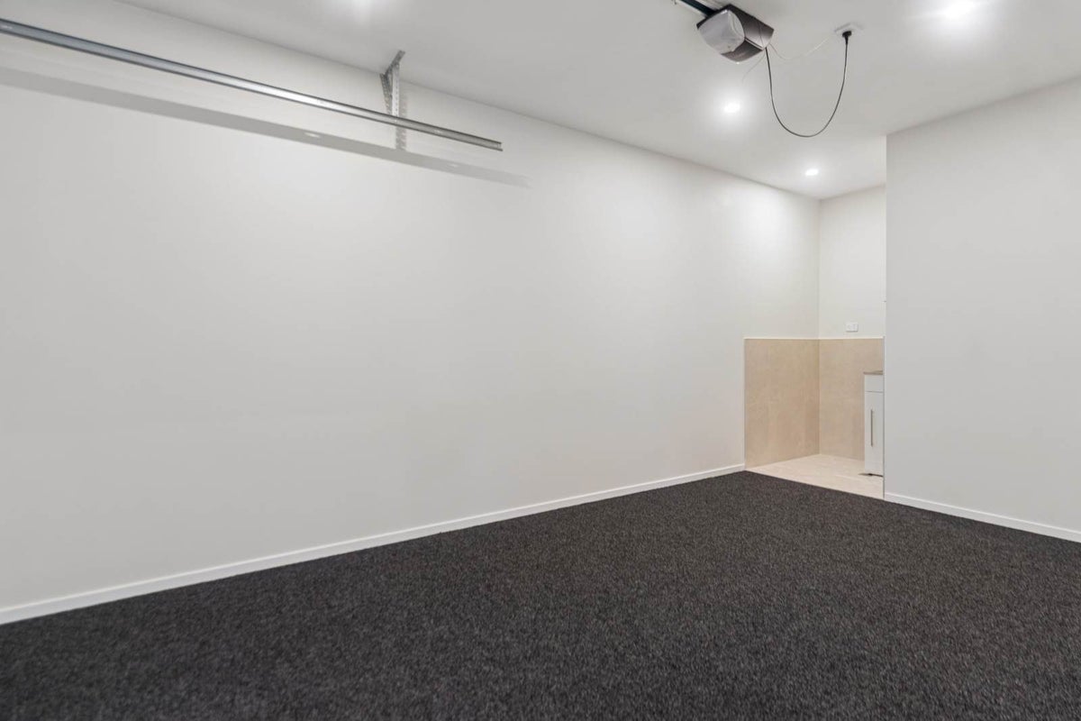 10B Clensmore Place, Torbay, Auckland - Carousel 12