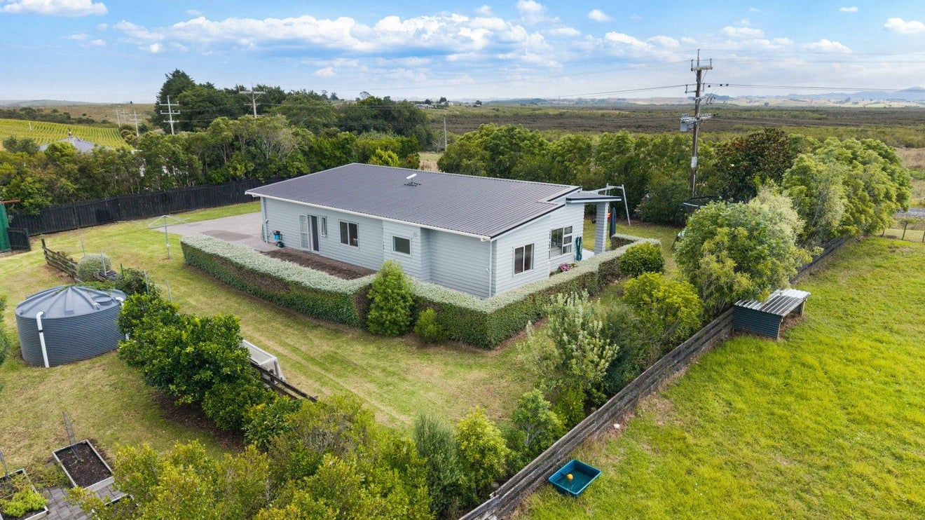 780 Island Block Road, Island Block - Carousel 1