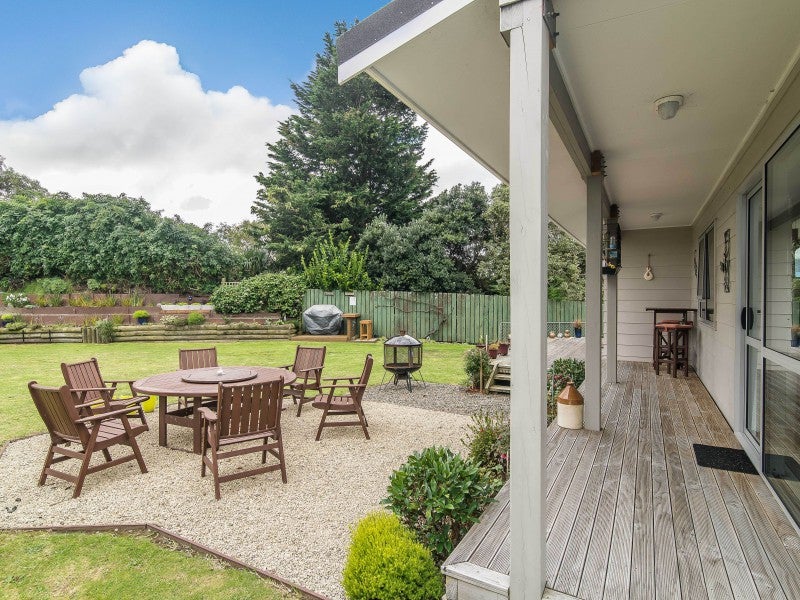 80 Raumati Road, Raumati Beach, Paraparaumu - Carousel 1
