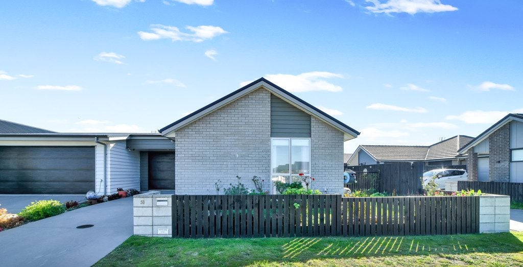 50 Crown Street, Papamoa, Papamoa - Carousel 20