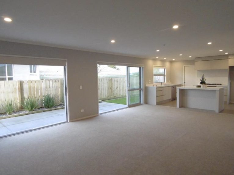 6 Chatswood Grove, Fitzroy, New Plymouth - Carousel 2