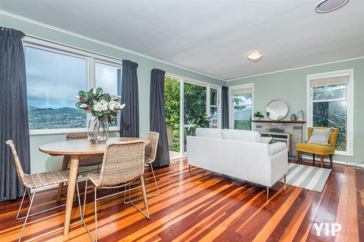 41 Chesterton Street, Johnsonville, Wellington - Carousel 2