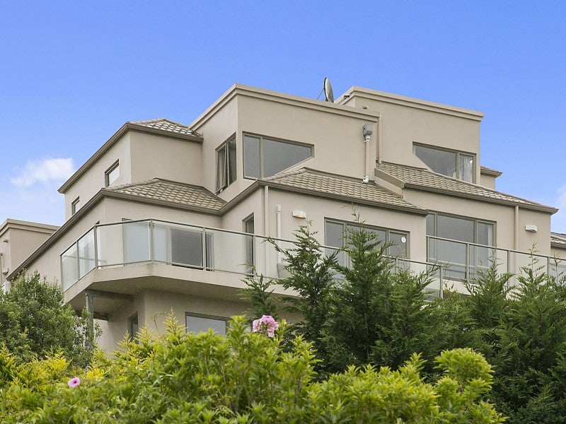 36 Waverton Terrace, Churton Park, Wellington - Carousel 1
