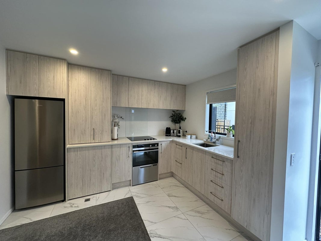 4/7 Milne Crescent, Taita, Lower Hutt - Carousel 2