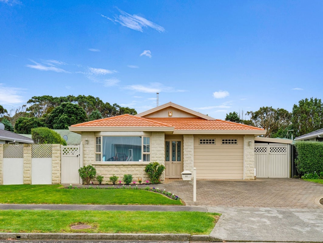 30 Kakaho Drive, Tawhero, Whanganui - Carousel 1