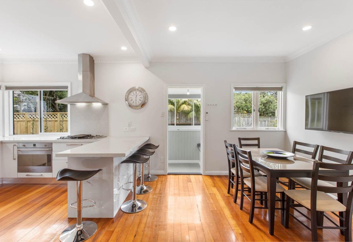 52A Landscape Road, Mount Eden, Auckland - Carousel 2