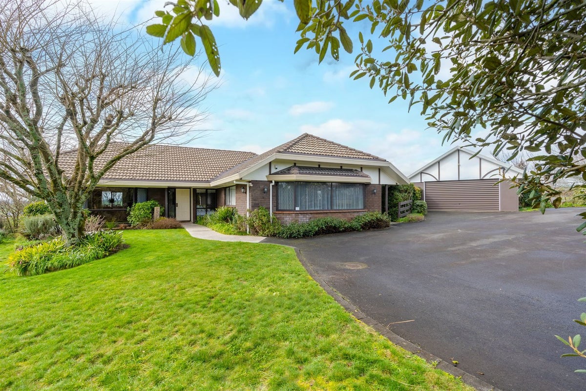 11 Ferguson Road, Whatawhata - Carousel 1