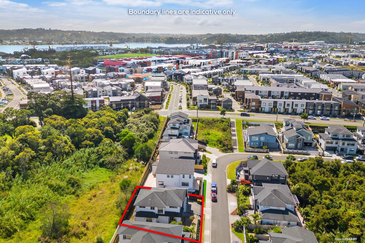 27 Vazey Way, Hobsonville, Auckland - Carousel 25
