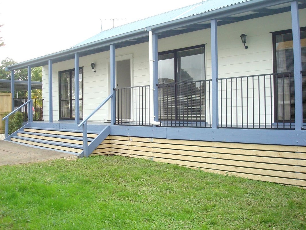 21 Aberfeldy Avenue, Highland Park, Auckland - Carousel 2