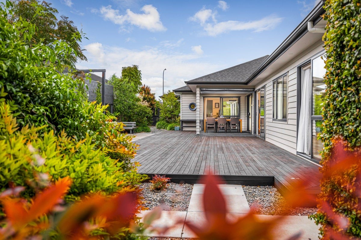 91 Pohutukawa Parade, Riverhead, Riverhead - Carousel 18