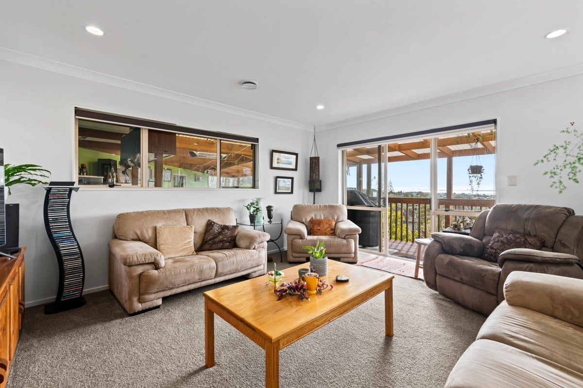 298 Glenvar Road, Torbay, Auckland - Carousel 2