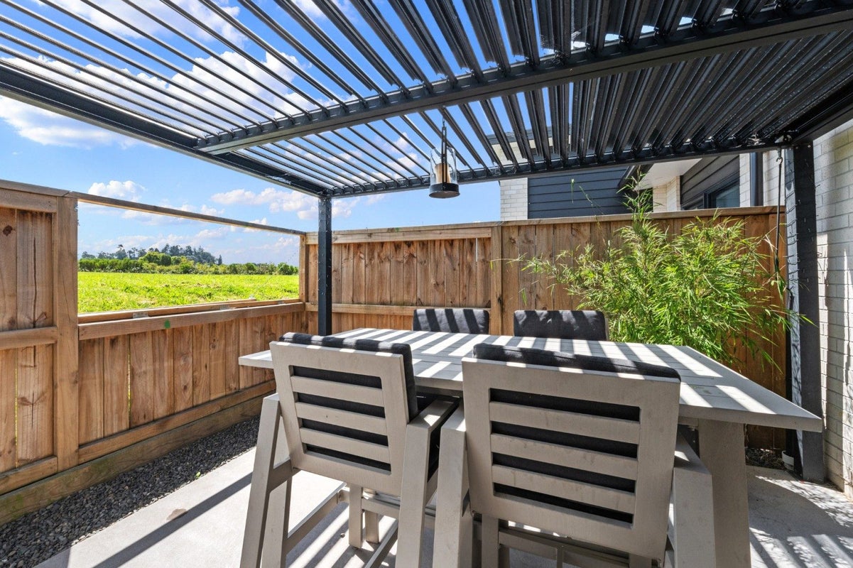 24 Inaka Place, Poike, Tauranga - Carousel 1
