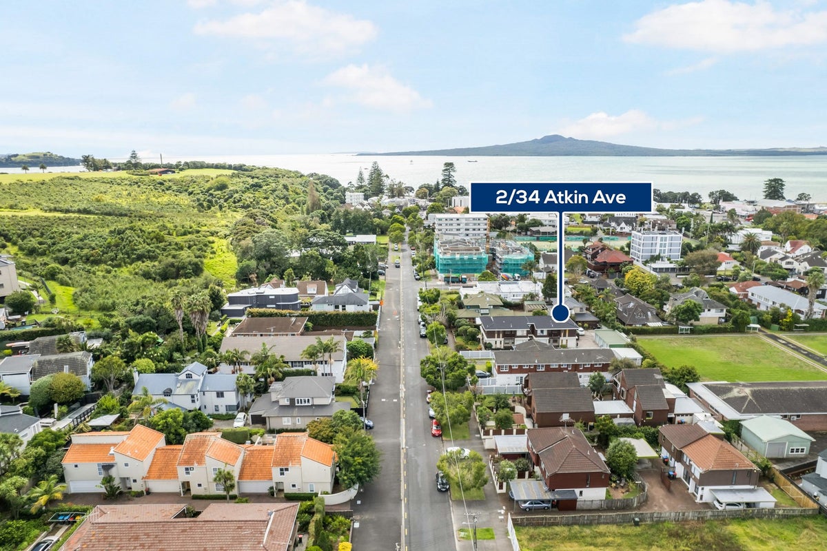 2/34 Atkin Avenue, Mission Bay, Auckland - Carousel 2