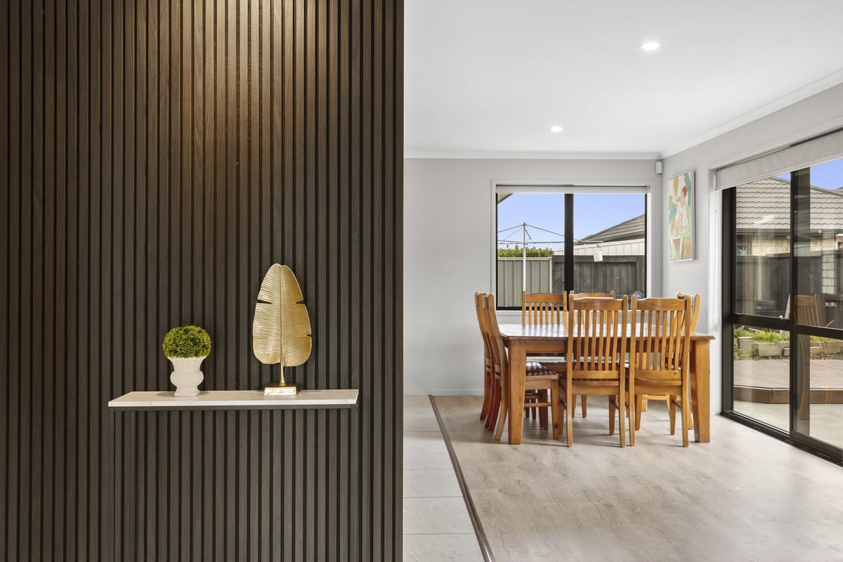 73 Moonlight Drive, Rototuna North, Hamilton - Carousel 2