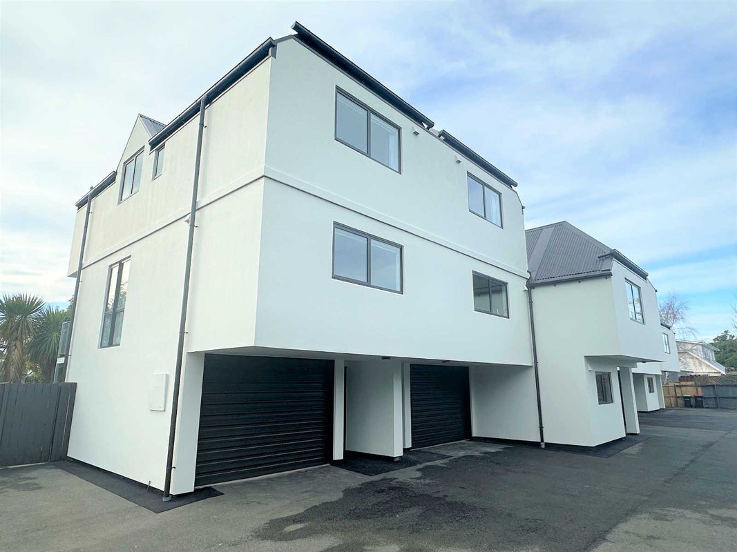 1/208 Strickland Street, Sydenham, Christchurch - Carousel 1
