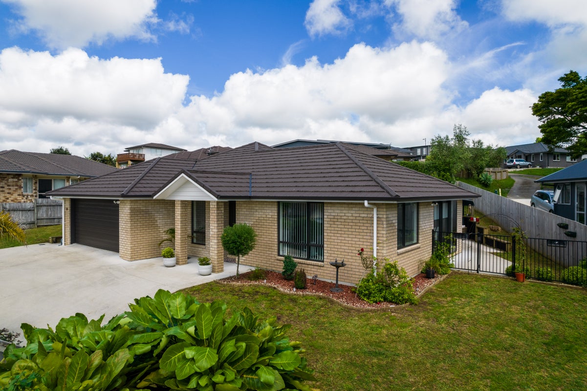 35 Balmacewan Drive, Kamo, Whangarei - Carousel 1