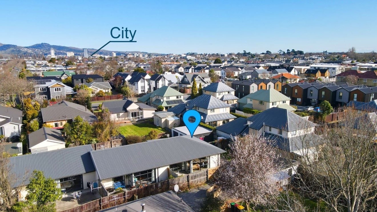 4/11 Lindsay Street, St Albans, Christchurch - Carousel 1
