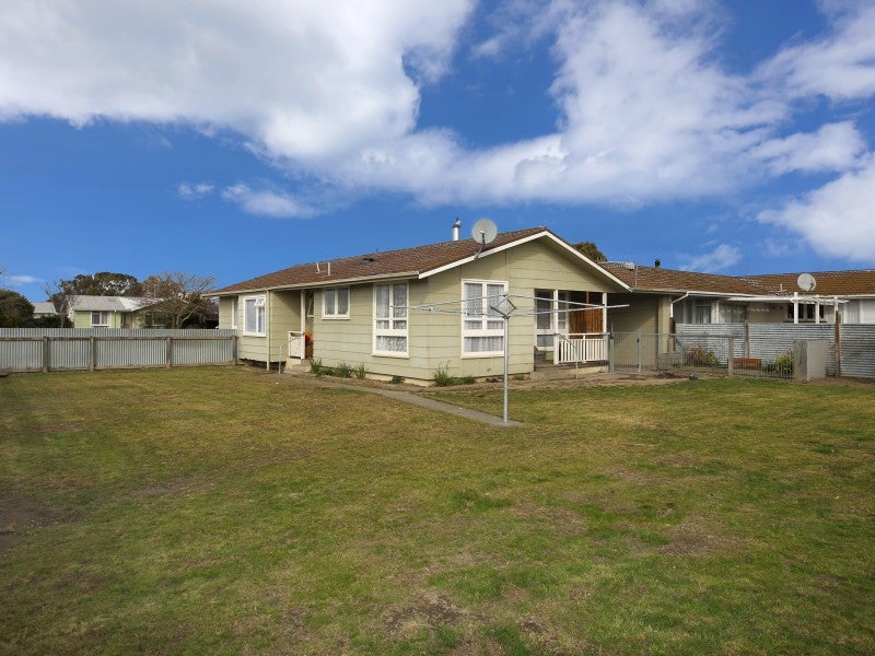 65 Caernarvon Drive, Flaxmere, Hastings - Carousel 19