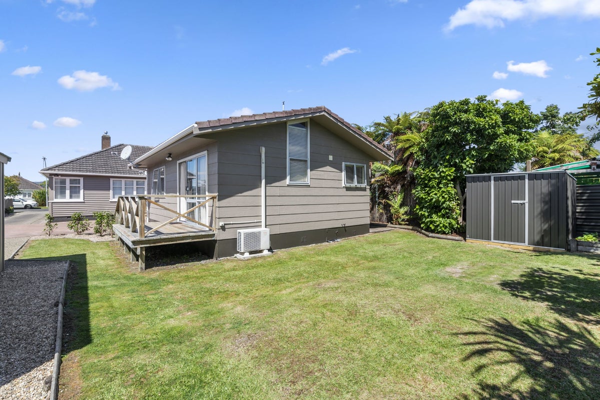 19 Phillip Street, Victoria, Rotorua - Carousel 33