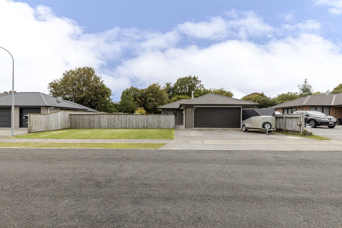 40 Dreaver Drive, Waitara, Waitara - Carousel 26