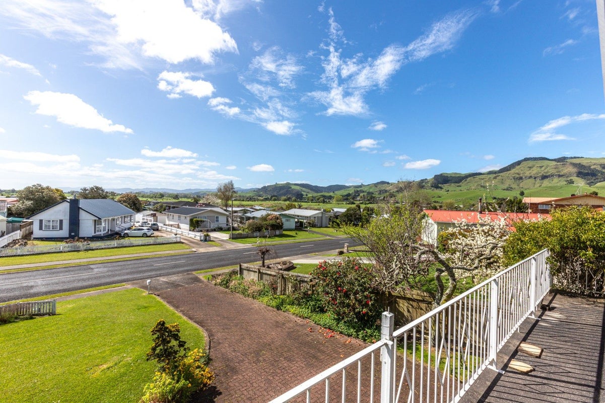 46 Norwood Road, Paeroa, Paeroa - Carousel 2