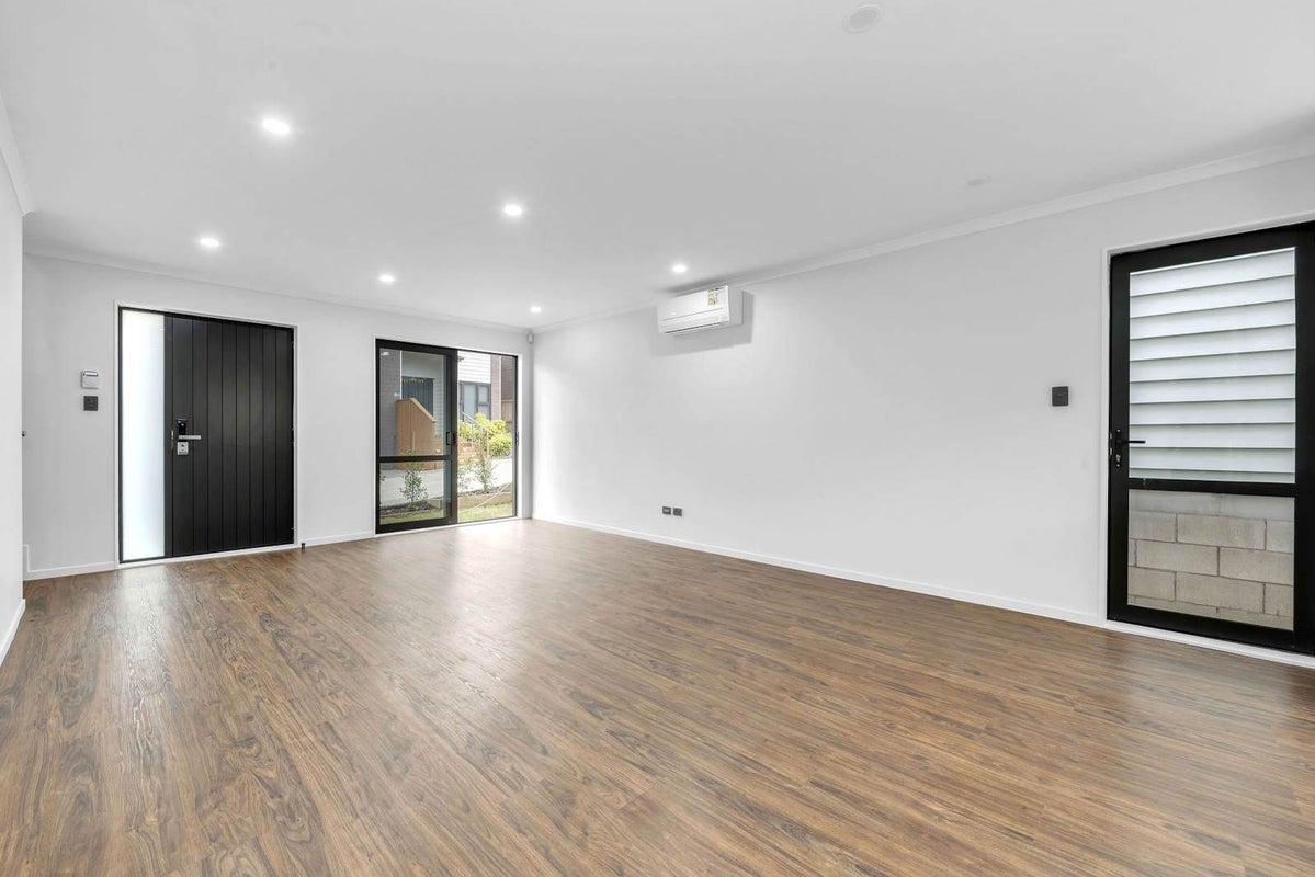 5/50 Tiverton Road, Avondale, Auckland City, Auckland - Carousel 2