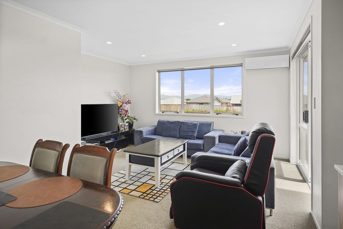 87 Bert Wall Drive, Omokoroa, Omokoroa - Carousel 2