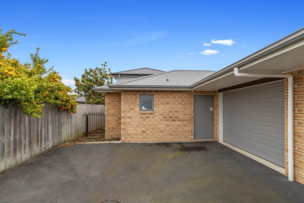 4/6 Blackburn Street, Frankton, Hamilton - Carousel 2