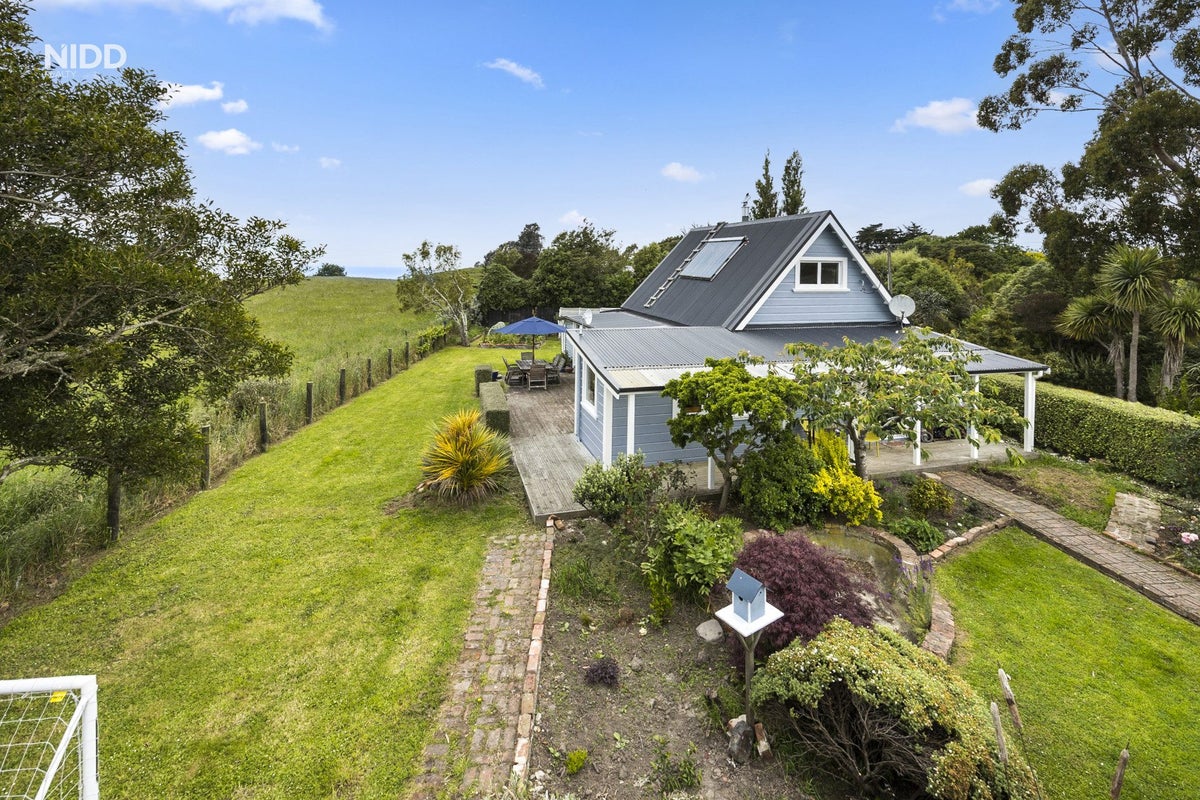 9 Palmer Street, Warrington, Dunedin, Otago - Carousel 22