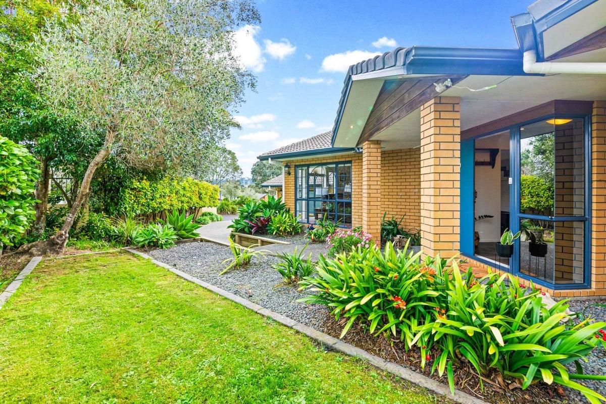 1 Northwood Avenue, Albany, Auckland - Carousel 2