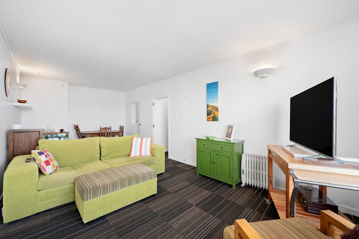 47/70 Hobson Street, Thorndon, Wellington - Carousel 1
