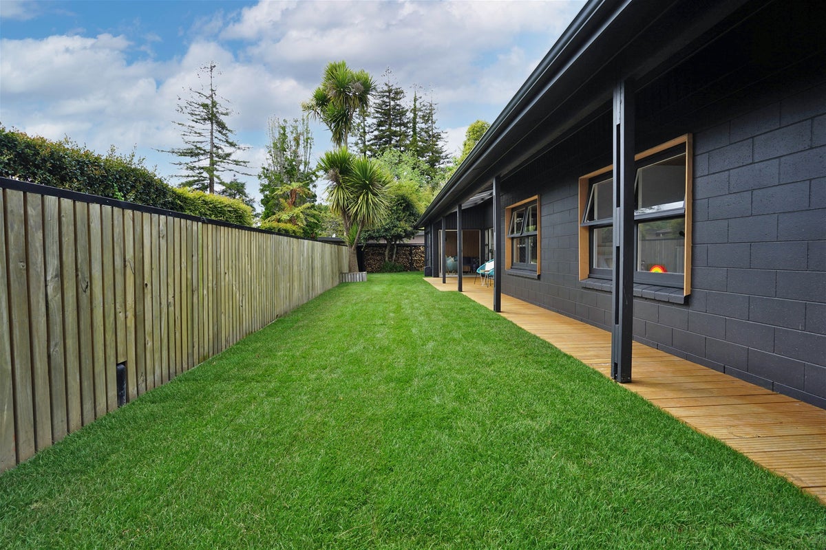 10 Linthorpe Place, Hillcrest, Hamilton - Carousel 18