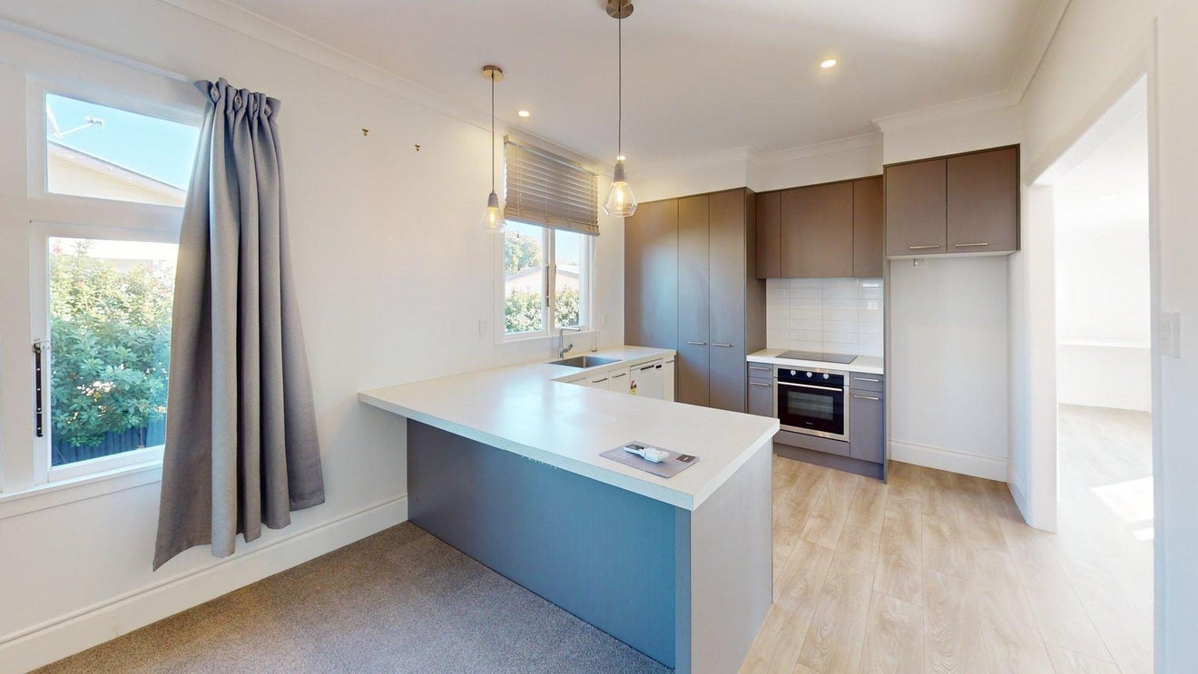 19 Chelwood Street, Takaro, Palmerston North - Carousel 2
