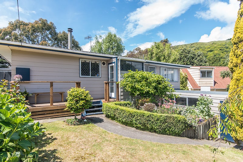 91 Leinster Avenue, Raumati South, Paraparaumu - Carousel 2