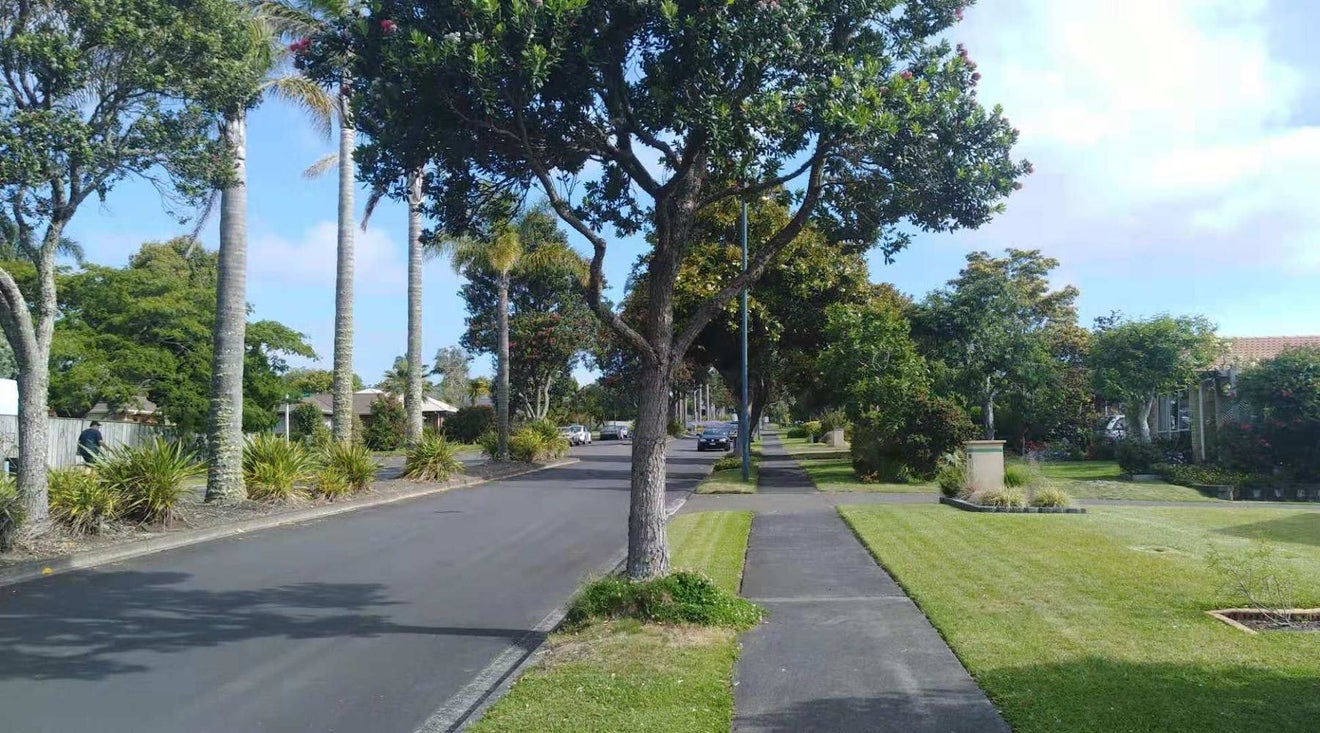 15 Syracuse Place, Albany, Auckland - Carousel 16