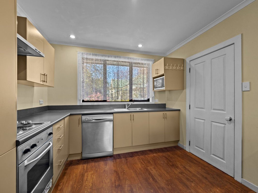 55 Middle Road, Allenton, Ashburton - Carousel 2