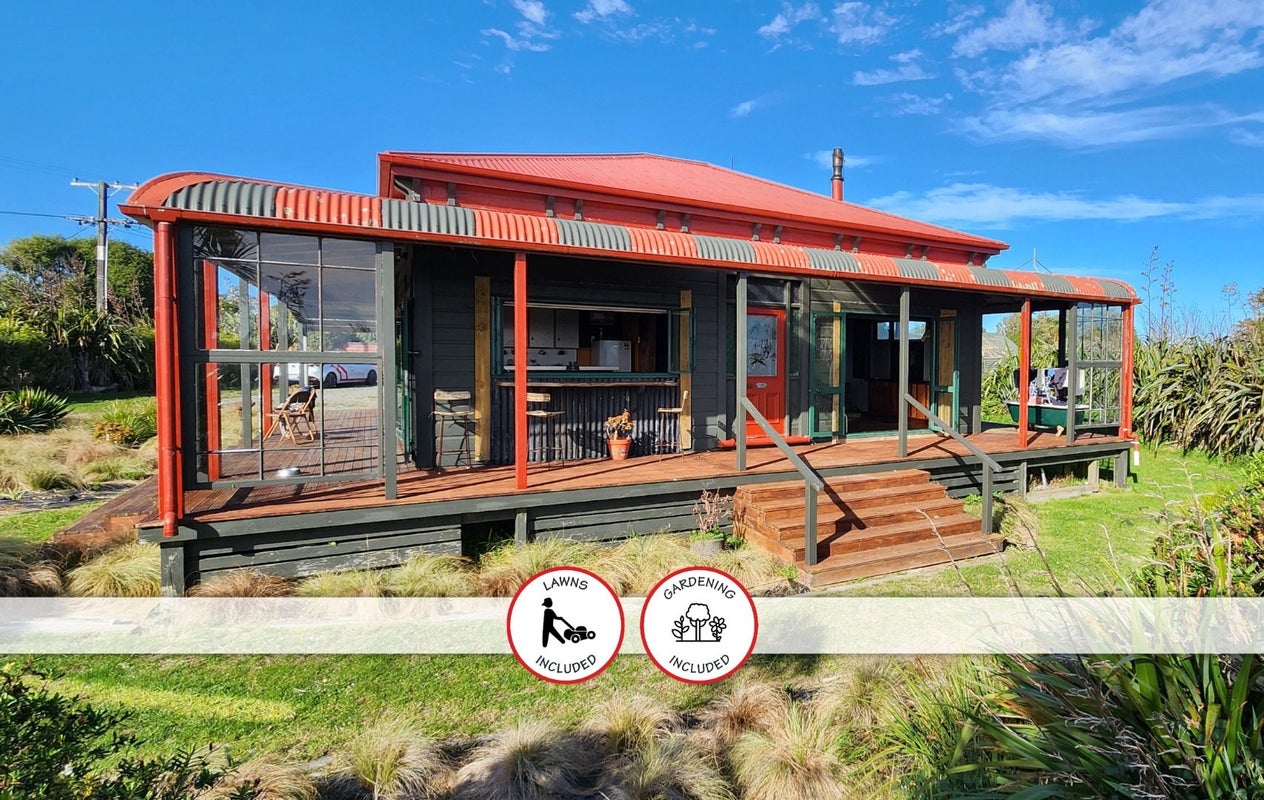 920 Richmond Road, Lepperton, New Plymouth - Carousel 1