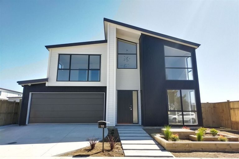 10 Fjord Way, Karaka, Papakura - Carousel 1